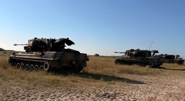 Compania germană Rheinmetall este penalizată de MApN cu zeci de mii de euro pe zi pentru întârzierea livrării sistemelor antiaeriene Oerlikon. Foto: Facebook / Forțele Terestre Române