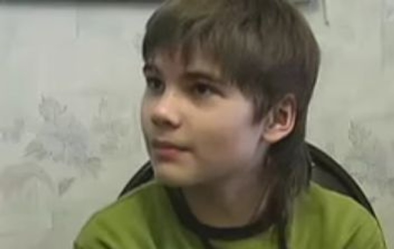 El este Boris, băiatul care pretinde că a trăit pe Marte şi că are o misiune de îndeplinit pe Terra. Savanții nu reușesc să-i deslușească misterul | VIDEO