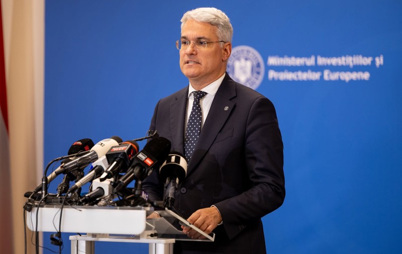 Dragoș Pîslaru a publicat paginile de Facebook și site-urile care încearcă să creeze panică printre români