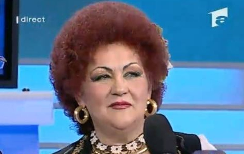 Elena Merişoreanu s-a botoxat! Vezi cum a reacţionat la intervenţia estetică! | FOTO