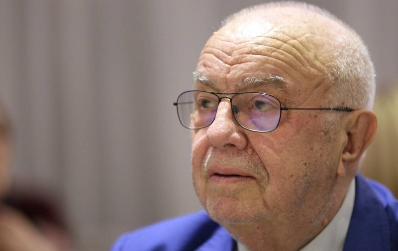 Alexandru Arșinel, primele declarații despre retragerea din teatru: „Eu încerc să mai fac față un timp”