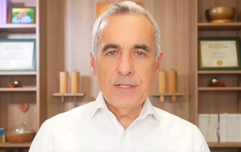 O doctoriță întoarsă din Anglia ca să lucreze în țară e speriată de Călin Georgescu președinte: „A fost bine în timpul comunismului? Ce v-a fascinat pe cei care l-ați trăit?”