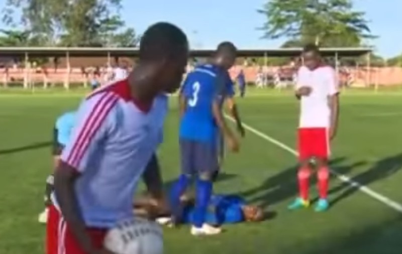 În prima repriză a marcat, în repriza a doua a murit! Tragedia unui fotbalist în vârstă de numai 19 ani. Atenție, imagini înfiorătoare! | VIDEO