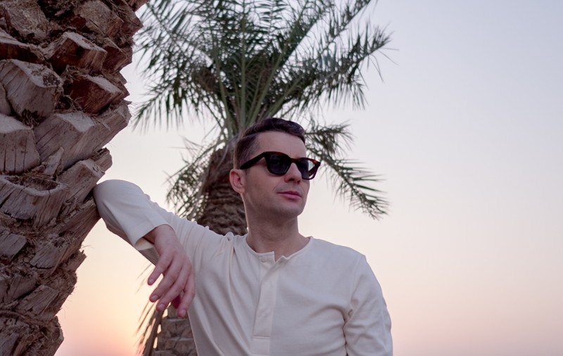 Akcent lansează piesa Gold, în colaborare cu Amira