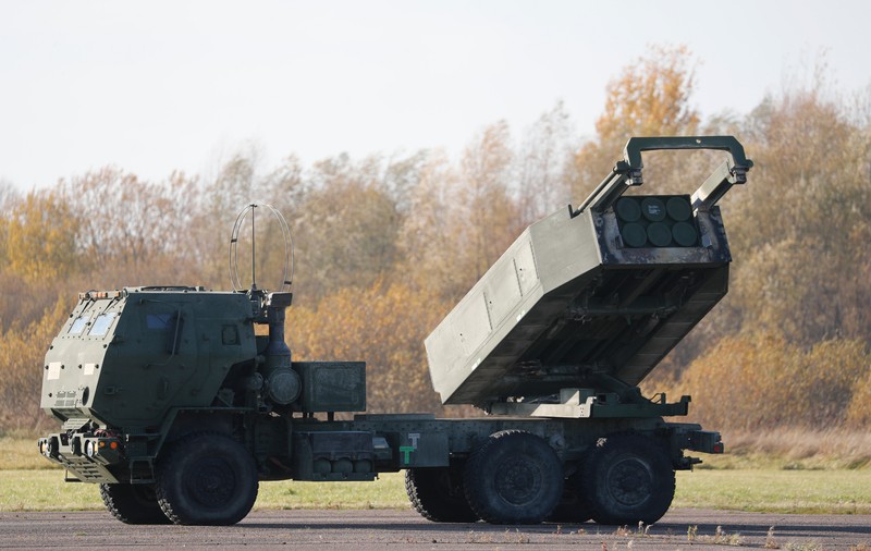 Ucrainenii se pregătesc să atace Crimeea cu sisteme HIMARS, scrie presa din Rusia