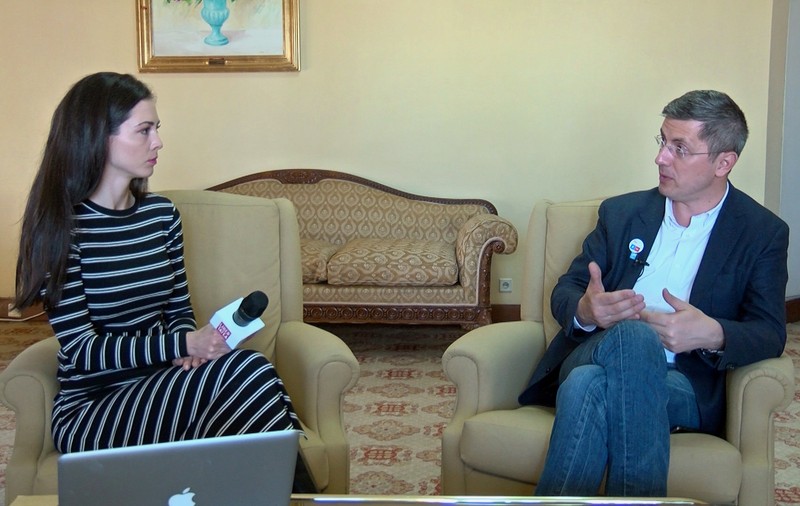 Președintele USR Dan Barna, la „Interviurile Libertatea”: „Dacă nu rezolvăm problema justiției, ieșim ușor, ușor din Europa”