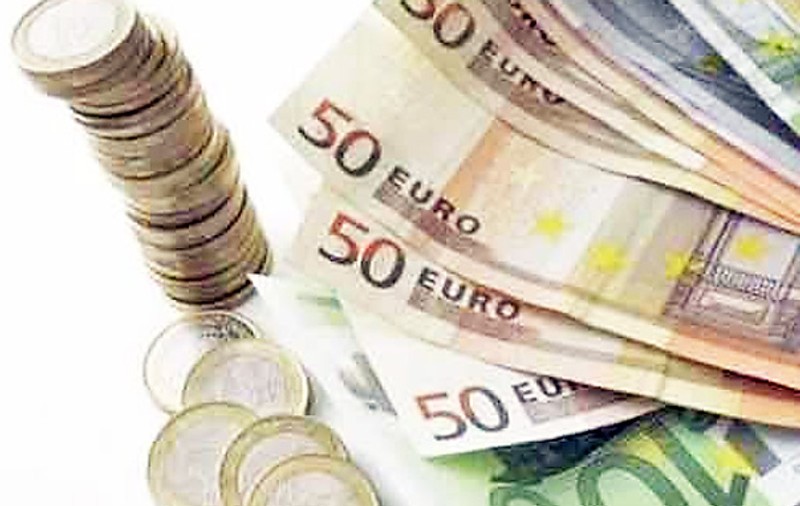Horoscop financiar | Peştii se bucură de banii partenerului