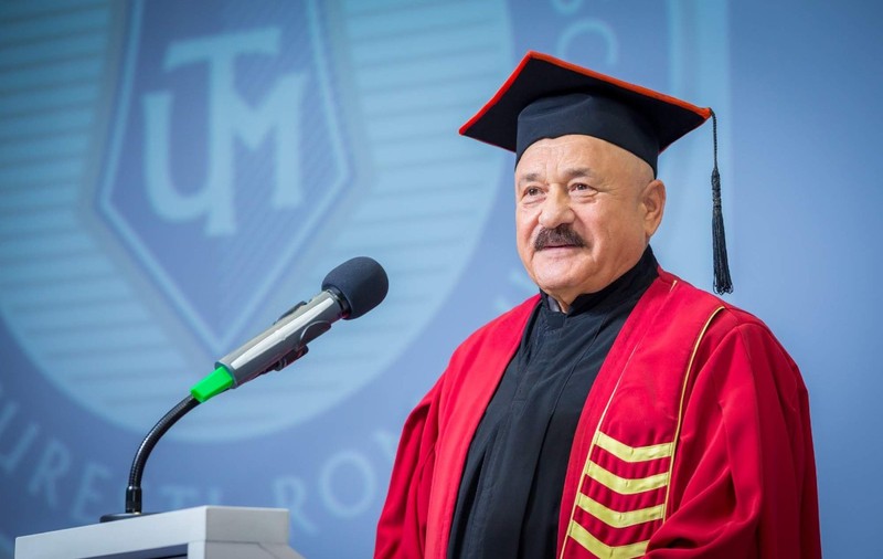 Iosif Urs, preşedintele Universității Titu Maiorescu, trimis în judecată de DNA pentru șantaj