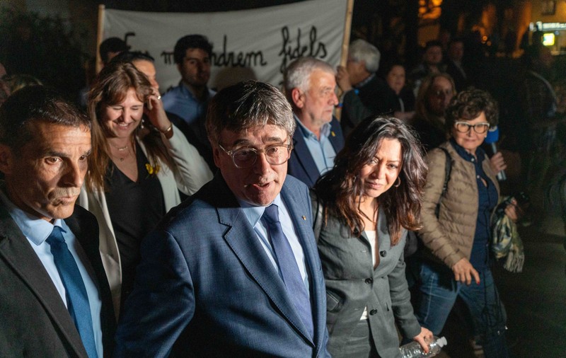 Liderul separatist Carles Puigdemont anunță că va candida pentru a conduce Catalonia: „Obiectivul meu este să finalizez procesul de independență”