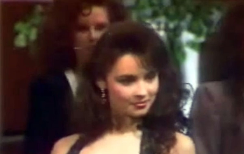 IMAGINI DE COLECȚIE cu ANDREEA MARIN! Uite-o la nici 19 ani, DEFILÂND la un concurs de MISS pe care nu l-a câștigat! VIDEO