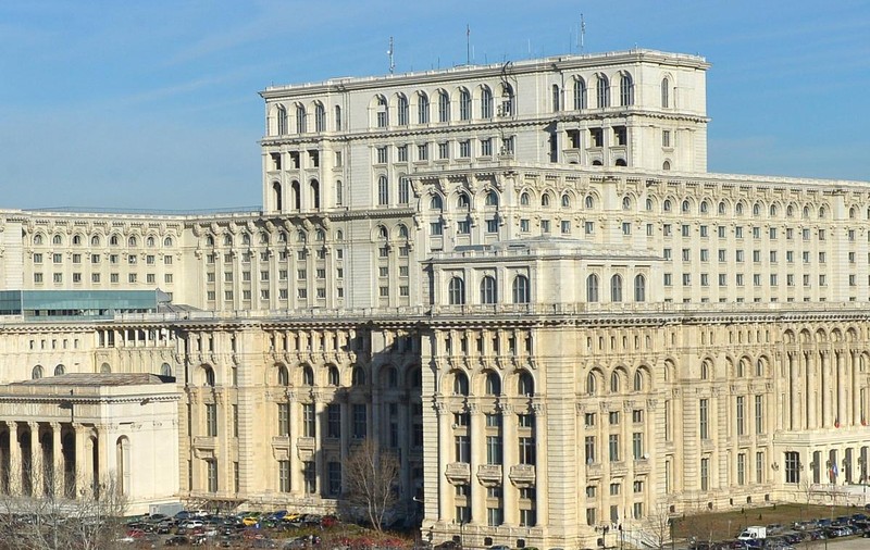 Oficial din SRI chemat în Parlament pentru audieri pe tema atacurilor cibernetice ale Killnet