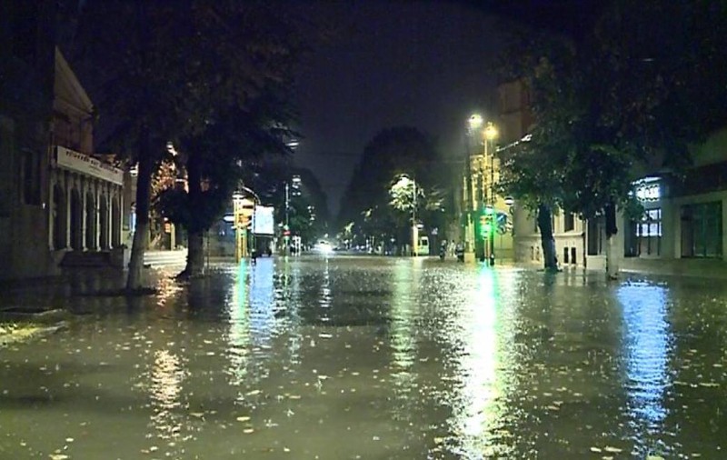 Inundații în Constanța din cauza ploilor torențiale