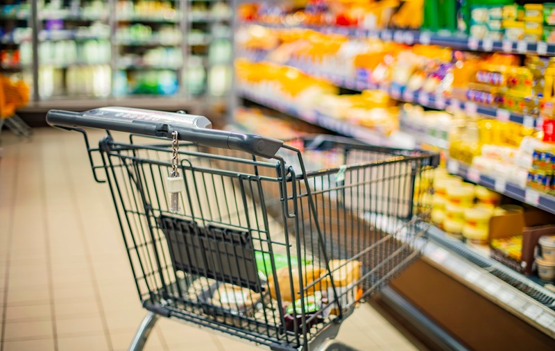 Ungaria plafonează adaosul comercial la 10% pentru 30 de categorii de alimente de bază