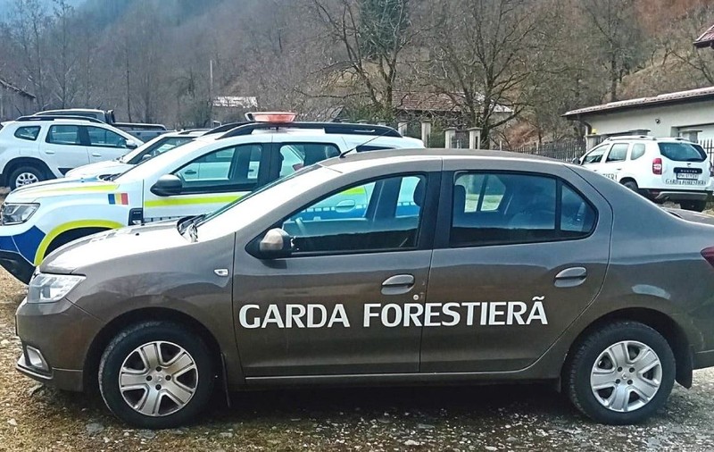 Site-ul Gărzii Forestiere Râmnicu Vâlcea a fost abandonat de stat, iar acum publică știri făcute cu inteligența artificială