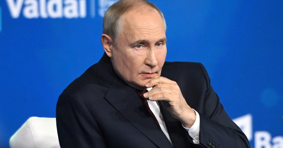 Vladimir Putin la a 21-a sesiune a Clubului de la Valdai, reunit la Soci Foto: Profimedia