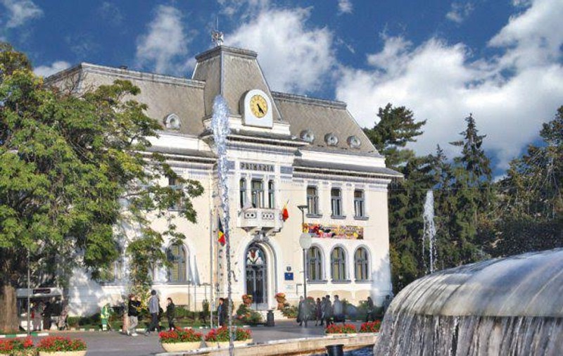 Salariile primarilor și viceprimarilor din marile orașe, majorate prin legea salarizării unitare