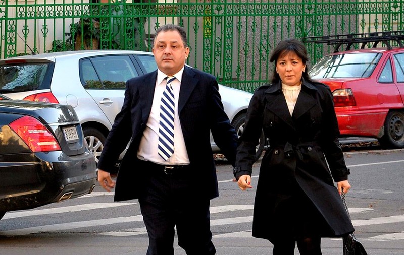 Oana Mizil spune că Marian Vanghelie a primit mesaje prin care era anunţat că va fi arestat