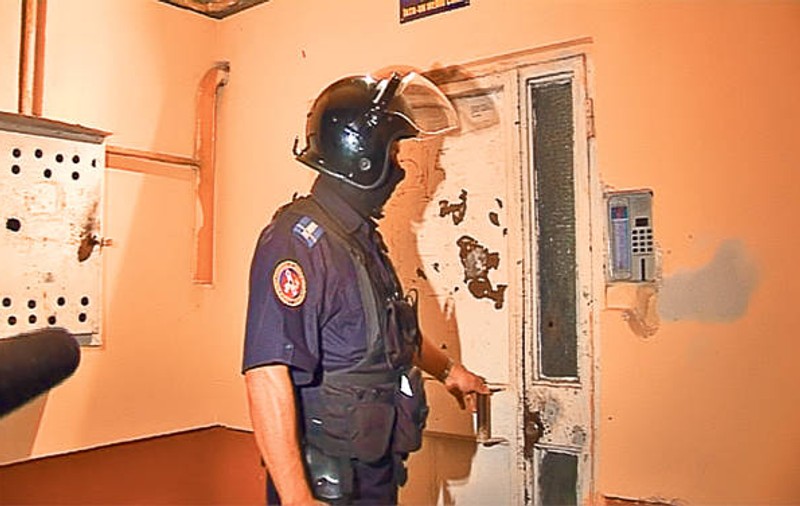 Percheziţii la suspecții de tâlhării și spargeri de locuințe din Timiş