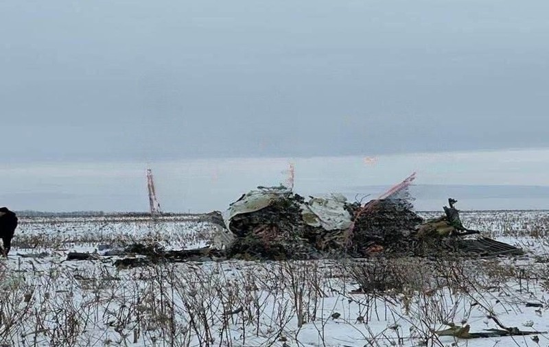 Oficiali americani confirmă că Ucraina a doborât cu o rachetă Patriot avionul rusesc Il-76, scrie The New York Times
