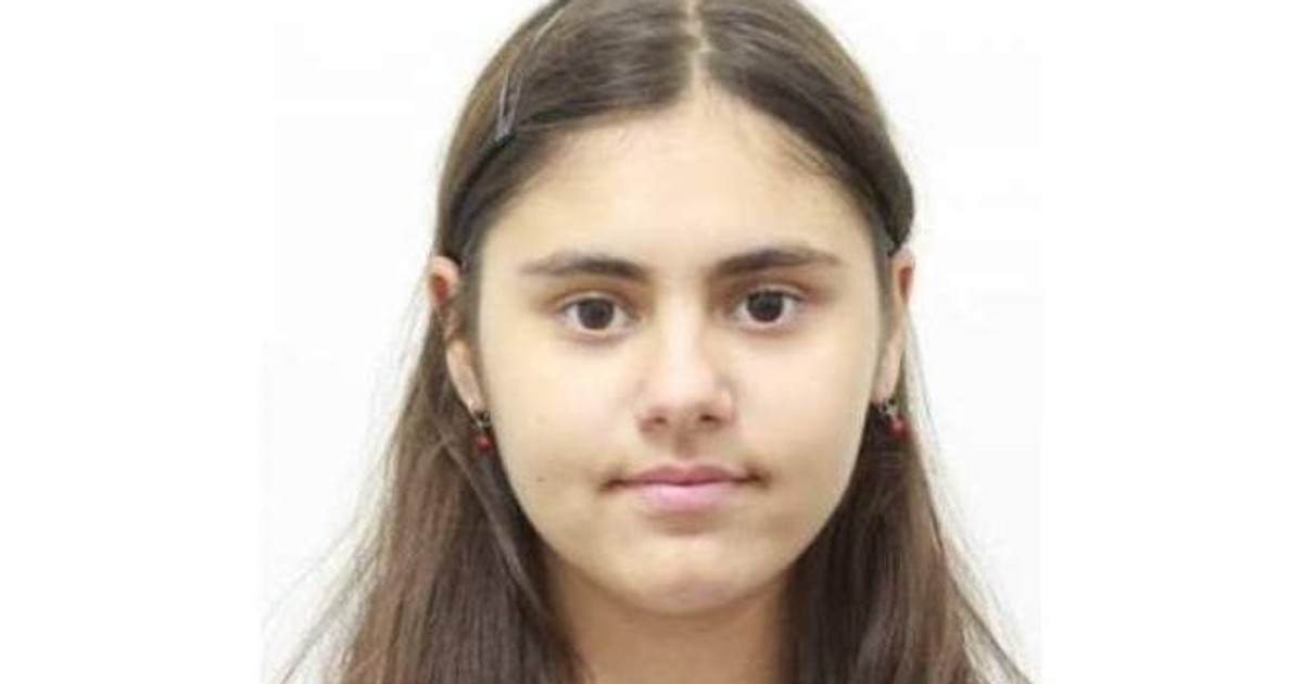O fată de 17 ani, dată dispărută în Bucureşti. Apelul poliţiştilor