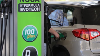 Benzina a coborât sub pragul de 8 lei/litru. Care este prețul carburanților marți, 21 aprilie, în București, Cluj, Timișoara, Iași și Constanța