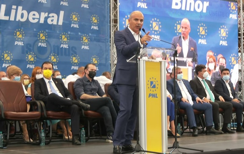 Rareş Bogdan, atac la Orban și Ghinea: Dacă Boloş era ministru, încasam banii din PNRR mai devreme