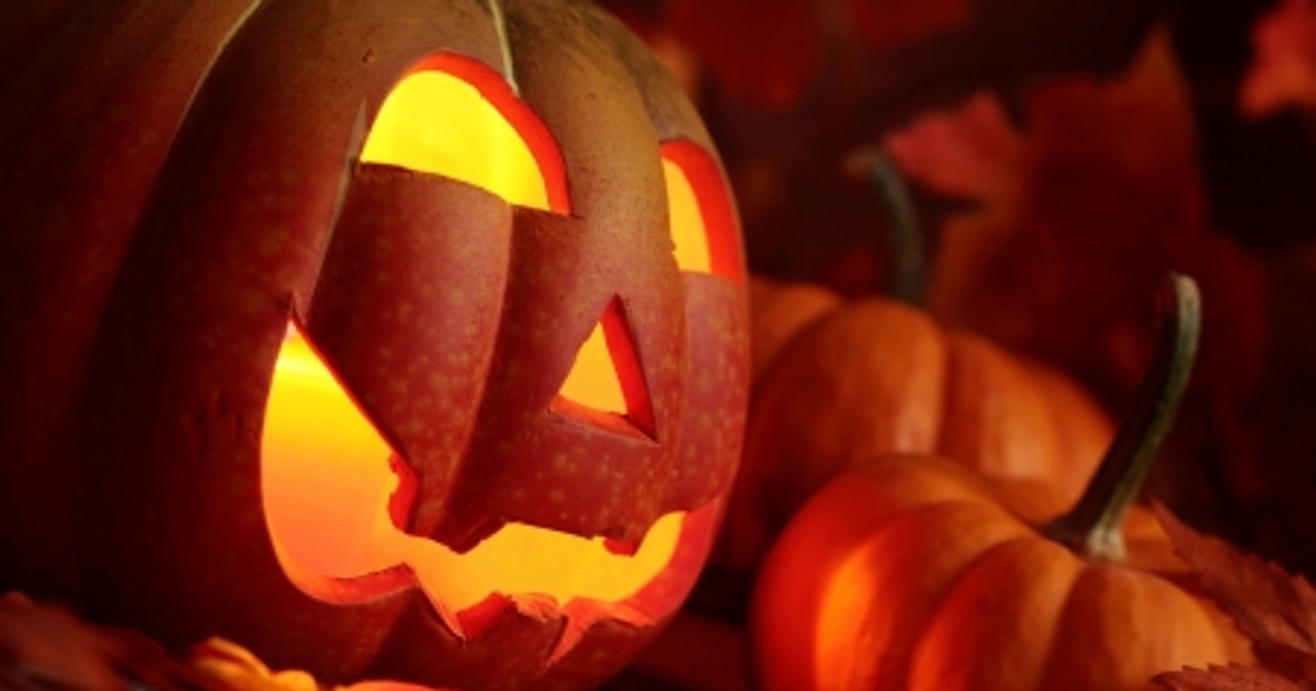 Halloween, între sărbătoare și asocieri sataniste. Biserica o consideră satiră a creștinătății
