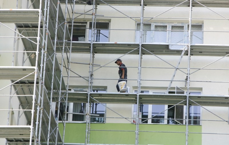 Locuieşti în sectorul 3? Depune-ţi actele pentru reabilitare termică gratuită