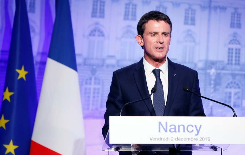 Premierul Franței va candida la alegerile prezidențiale. Manuel Valls și-a anunțat demisia