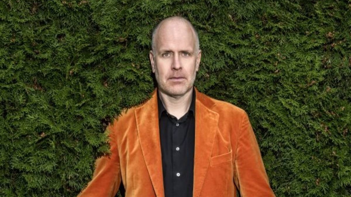 Magnus Lindkvist, futurolog și autor suedez.