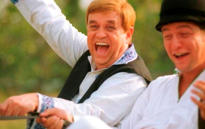 Benone Sinulescu s-a apucat de agricultură: "Am făcut dovlecei cât capul meu de mari"