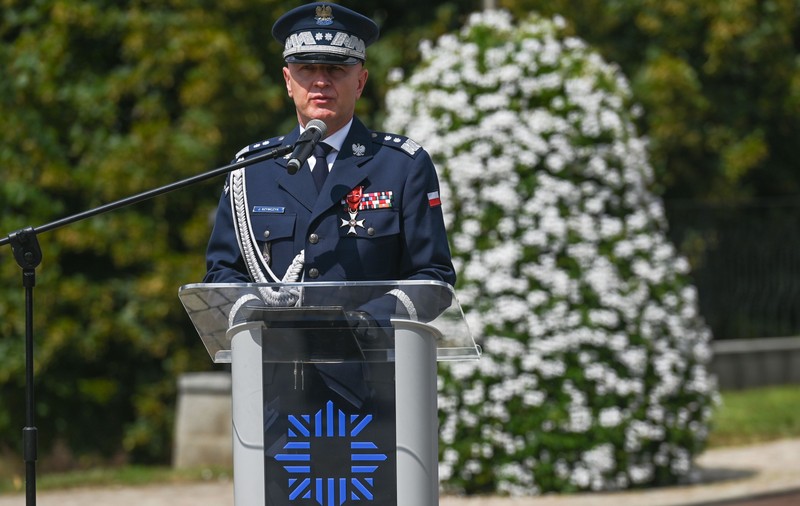 Ce conținea cadoul primit de la Ucraina de șeful poliţiei poloneze, care a explodat