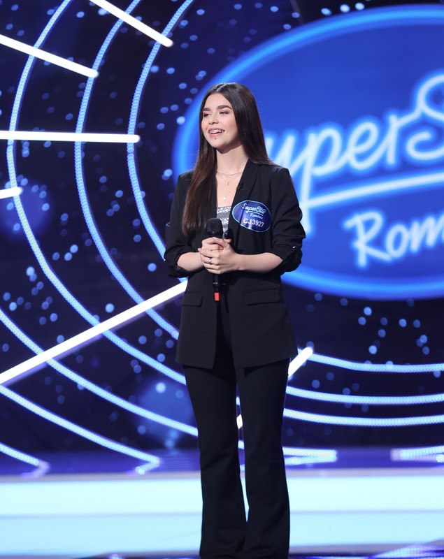 „SuperStar România”- sezonul 1. S-a încheiat etapa semifinalelor și urmează live-urile