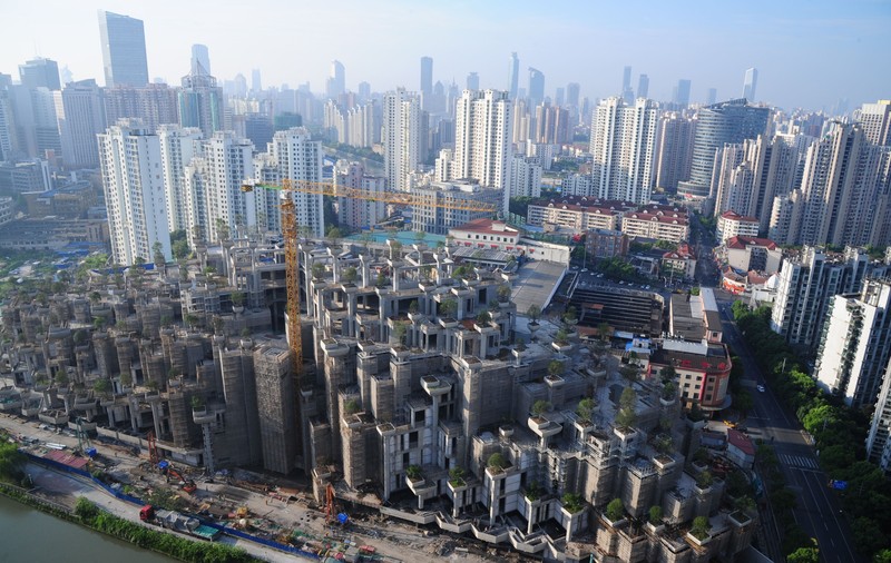 Cea mai bogată femeie din China s-a îmbogățit cu 6 miliarde de dolari într-o săptămână. La 36 de ani are o avere de peste 29 de miliarde de dolari