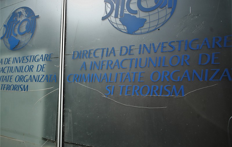 Patru foşti membri ai conducerii Rompetrol, trimişi în judecată pentru evaziune fiscală. Un suspect este din Rusia. La cât ajunge prejudiciul