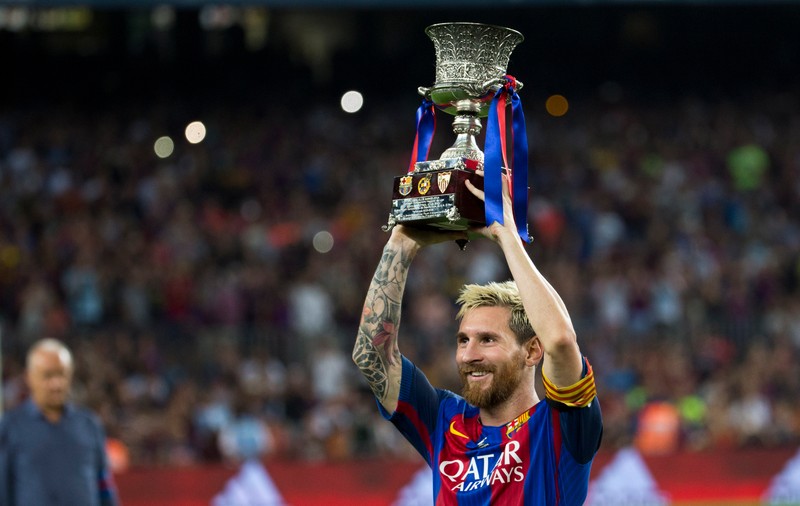 Barcelona a câștigat pentru a 12-a oară Supercupa Spaniei. Messi, start perfect de sezon GALERIE FOTO