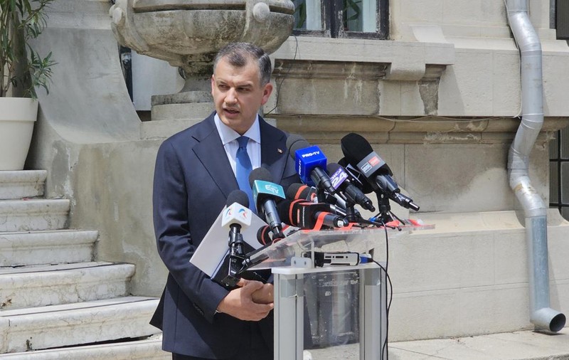 Eugen Tomac a decis cine îi ia locul lui Adrian Papahagi la Ministerul Culturii. Lista finală a miniștrilor Guvernului Tomac