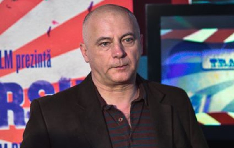 Mircea N. Stoian iese la atac: "Bianca nu are facultate, nu e în stare nici să citească de pe prompter, iar Bote nu a fost văzut în vacanţă cu nici o femeie"