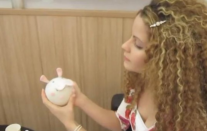 "Kissenger", invenția menită să le ofere senzații tari tinerilor care au relații la distanță. Vezi cum funcționează!