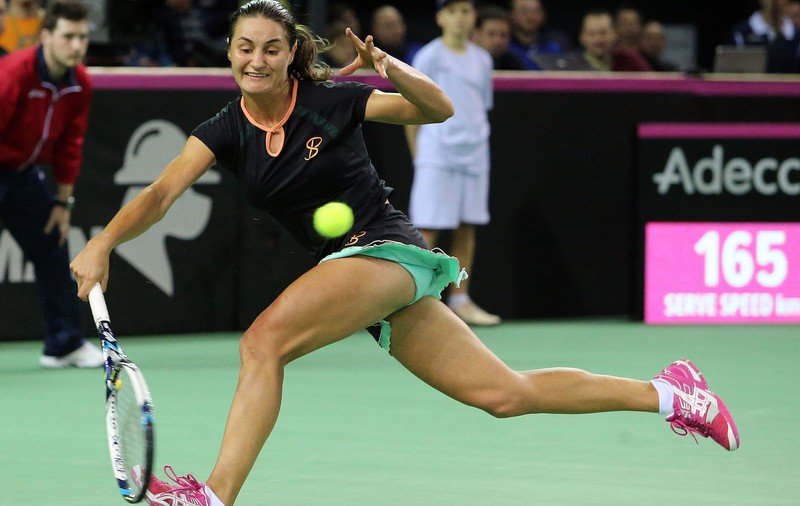 Monica Niculescu i-a dedicat mamei trofeul cucerit în Luxemburg. Învinsa Petra Kvitova a venit cu ambii părinți la meci / FOTO & VIDEO
