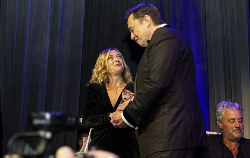 Elon Musk a spus despre Giorgia Meloni, premierul Italiei: „E chiar mai frumoasă în interior, decât pe dinafară”