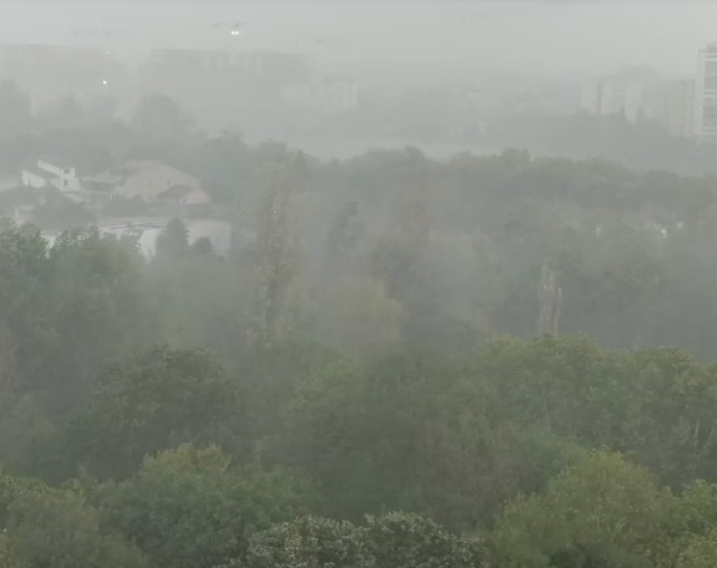 Cod portocaliu de furtuni în Bucureşti și Ilfov. A fost emis mesaj Ro-Alert. „Evitați deplasările”. Până când e valabilă avertizarea