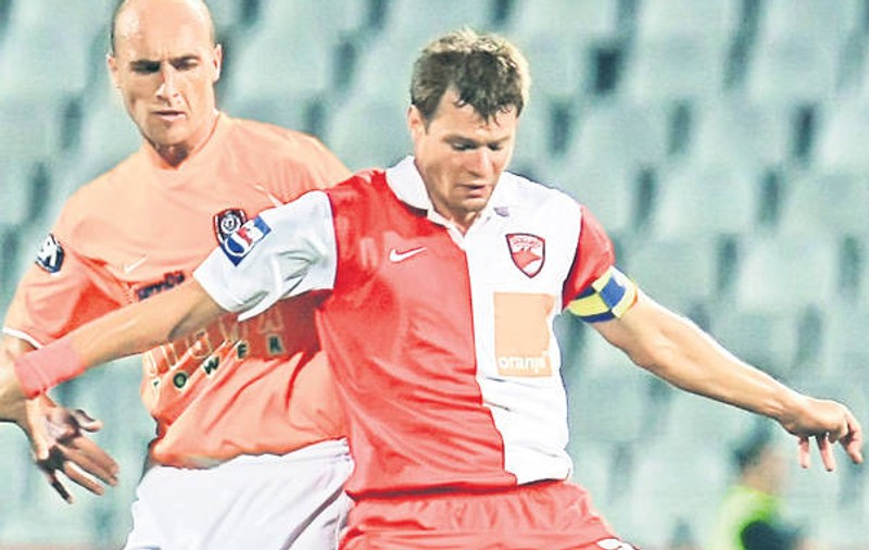 TRANSFER DE SENZAŢIE ÎN LIGA I. Marius Niculae a semnat cu o CONTRACANDIDATĂ la titlu a lui DINAMO