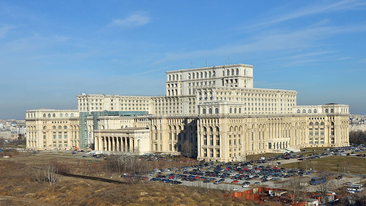Imagine cu Palatul Parlamentului, in Bucuresti