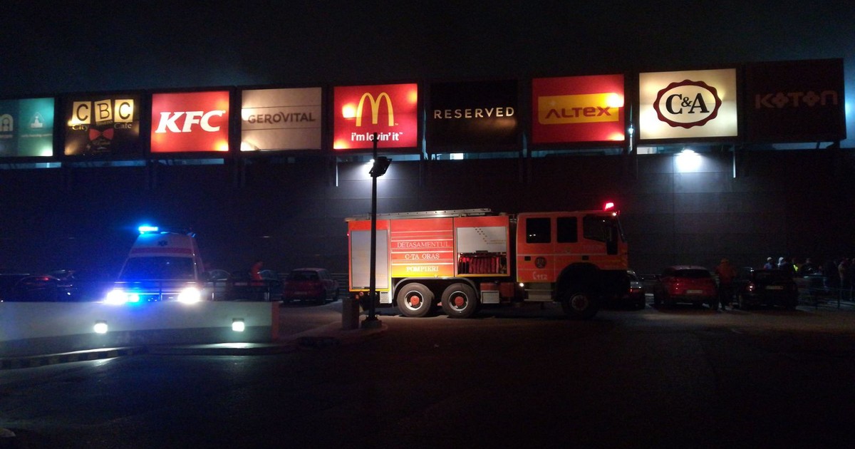 Incendiu la un mall din Constanța