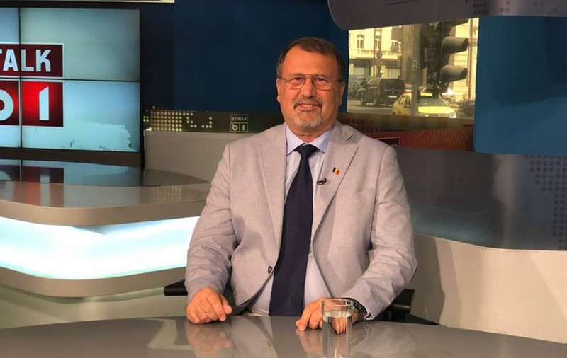 Răspunsul lui John Ion Banu, candidat independent la prezidențiale, întrebat dacă este milionar: „Puţin exagerat, dar da, sunt”