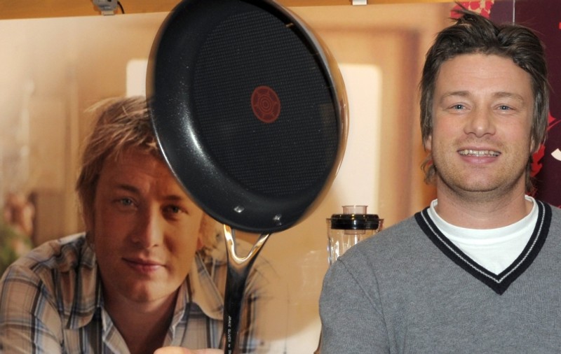 Jamie Oliver crede că nu şcoala este cheia succesului