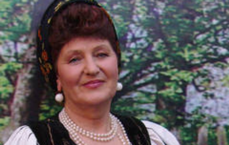 Veta Biriş şi-a serbat ieri ziua de naştere