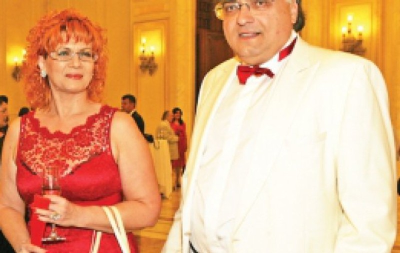 UPDATE/ Carmen Adamescu a fost reținută. Fosta soție a lui Dan Adamescu nu a vrut să dea declarații scrise la audieri