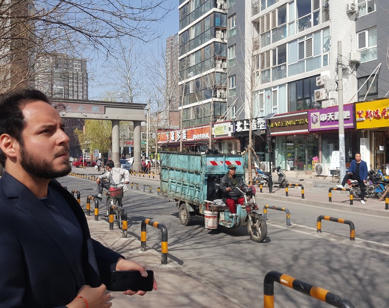 CORESPONDENȚĂ DIN BEIJING, CAPITOLUL 5 | Scriitoarea Doina Ruști, despre mijloacele de transport din Beijing și întâlnirea cu scriitorul chinez care vorbește româna la perfecție
